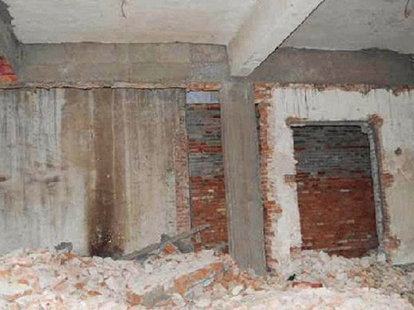 楼板承重墙体（剪力墙）开洞加固技术